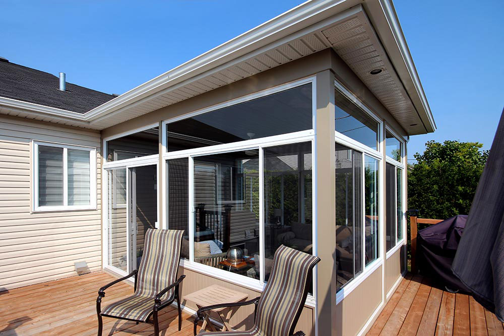 Qu'est-ce qu'une pergola bioclimatique ? Tout savoir sur cette innovation